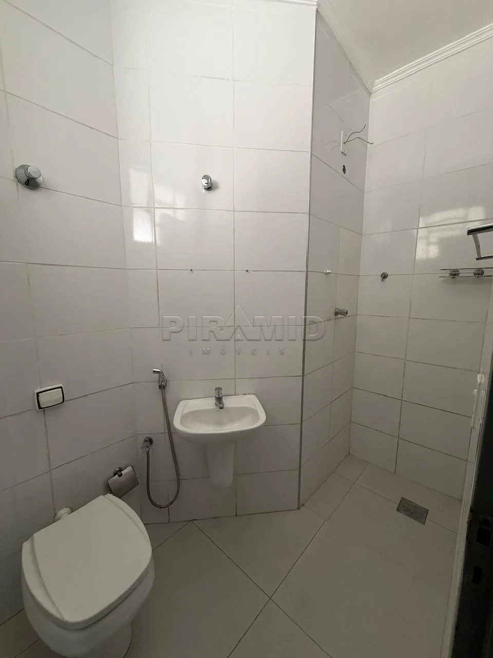 Comprar Casa / Padr&atilde;o em Ribeir&atilde;o Preto R$ 380.000,00 - Foto 7