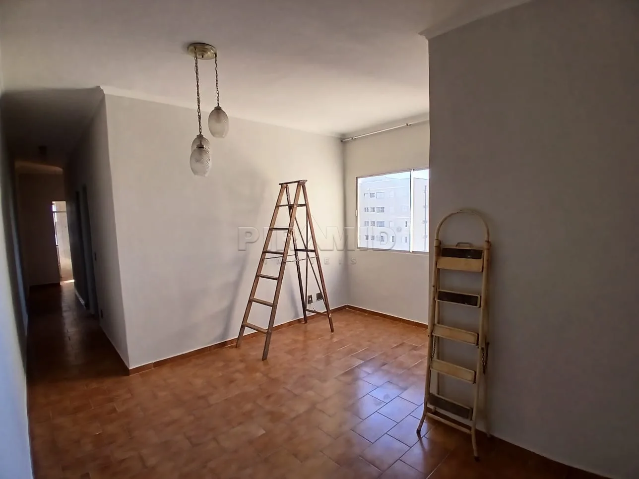Alugar Apartamento / Padr&atilde;o em Ribeir&atilde;o Preto R$ 1.600,00 - Foto 1