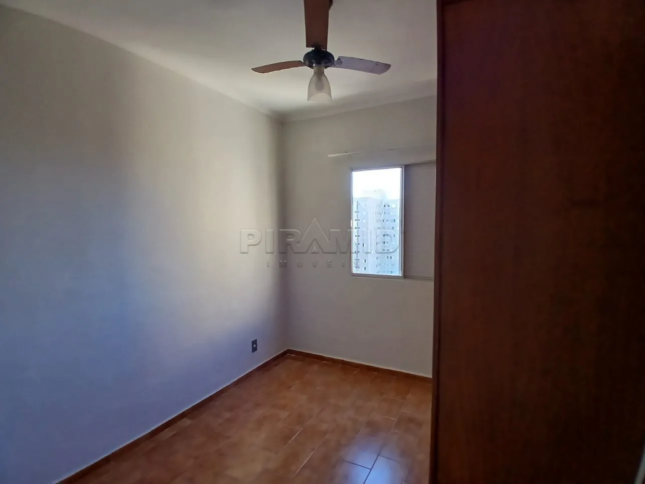 Alugar Apartamento / Padr&atilde;o em Ribeir&atilde;o Preto R$ 1.600,00 - Foto 11