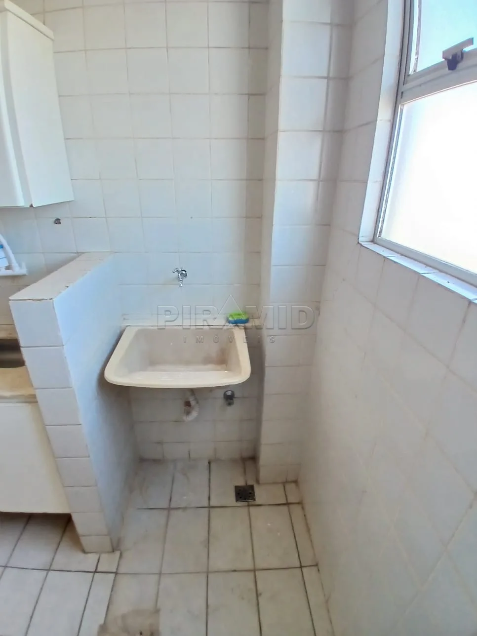Alugar Apartamento / Padr&atilde;o em Ribeir&atilde;o Preto R$ 1.500,00 - Foto 14