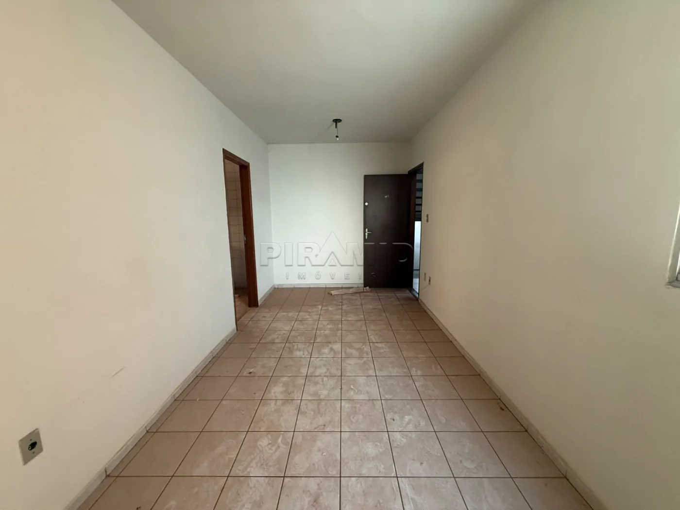 Alugar Apartamento / Padr&atilde;o em Ribeir&atilde;o Preto R$ 1.500,00 - Foto 2