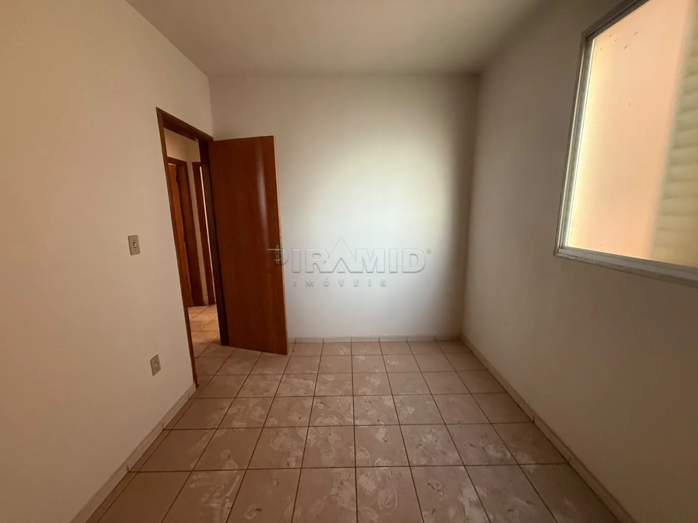 Alugar Apartamento / Padr&atilde;o em Ribeir&atilde;o Preto R$ 1.500,00 - Foto 8