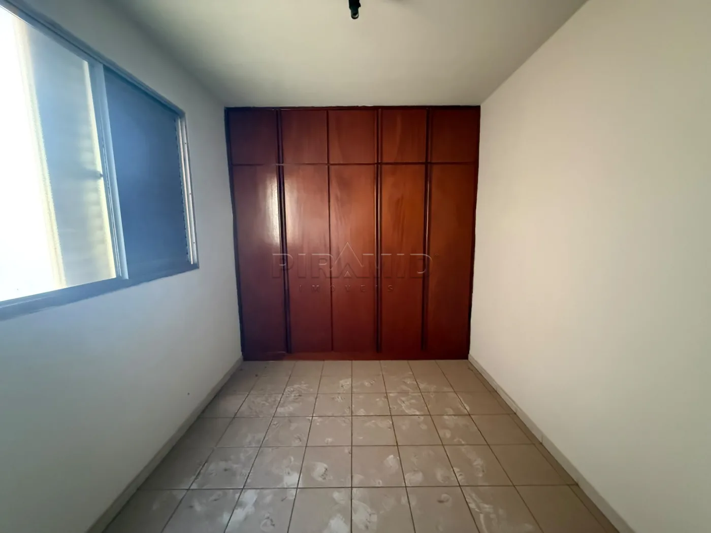 Alugar Apartamento / Padr&atilde;o em Ribeir&atilde;o Preto R$ 1.500,00 - Foto 9