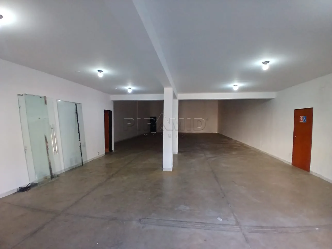 Alugar Comercial / Sal&atilde;o em Ribeir&atilde;o Preto R$ 6.500,00 - Foto 1
