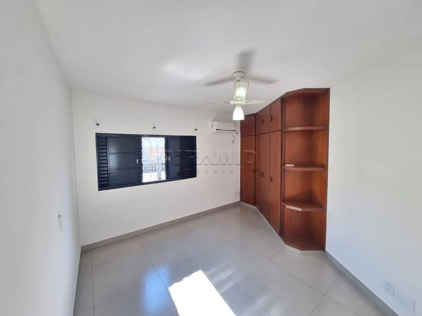 Alugar Apartamento / Padr&atilde;o em Ribeir&atilde;o Preto R$ 1.750,00 - Foto 9