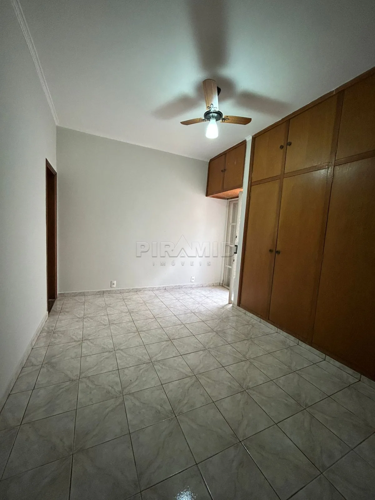 Alugar Casa / Padr&atilde;o em Ribeir&atilde;o Preto R$ 2.900,00 - Foto 22