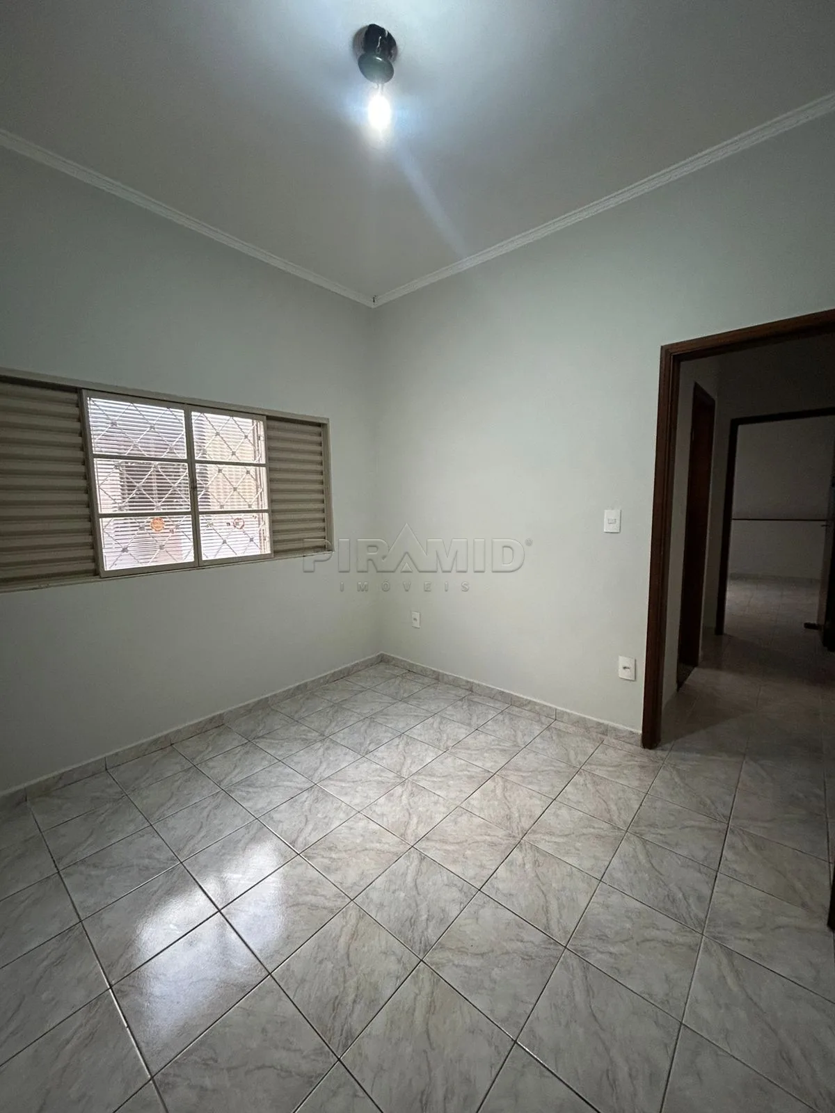 Alugar Casa / Padr&atilde;o em Ribeir&atilde;o Preto R$ 2.900,00 - Foto 6