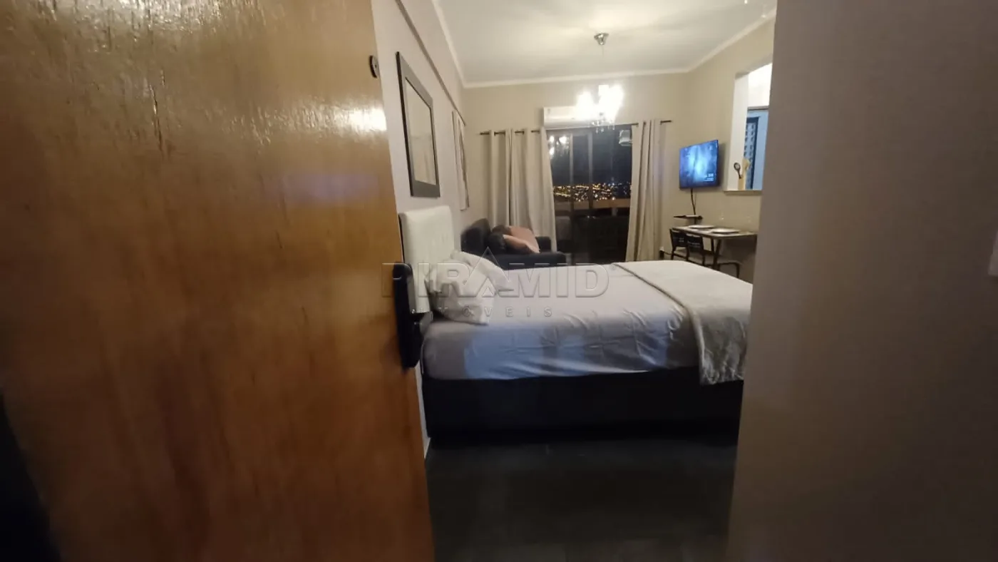 Alugar Apartamento / Padr&atilde;o em Ribeir&atilde;o Preto R$ 2.250,00 - Foto 8