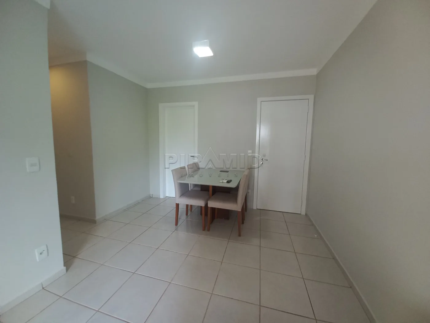 Alugar Apartamento / Padr&atilde;o em Ribeir&atilde;o Preto R$ 2.300,00 - Foto 4