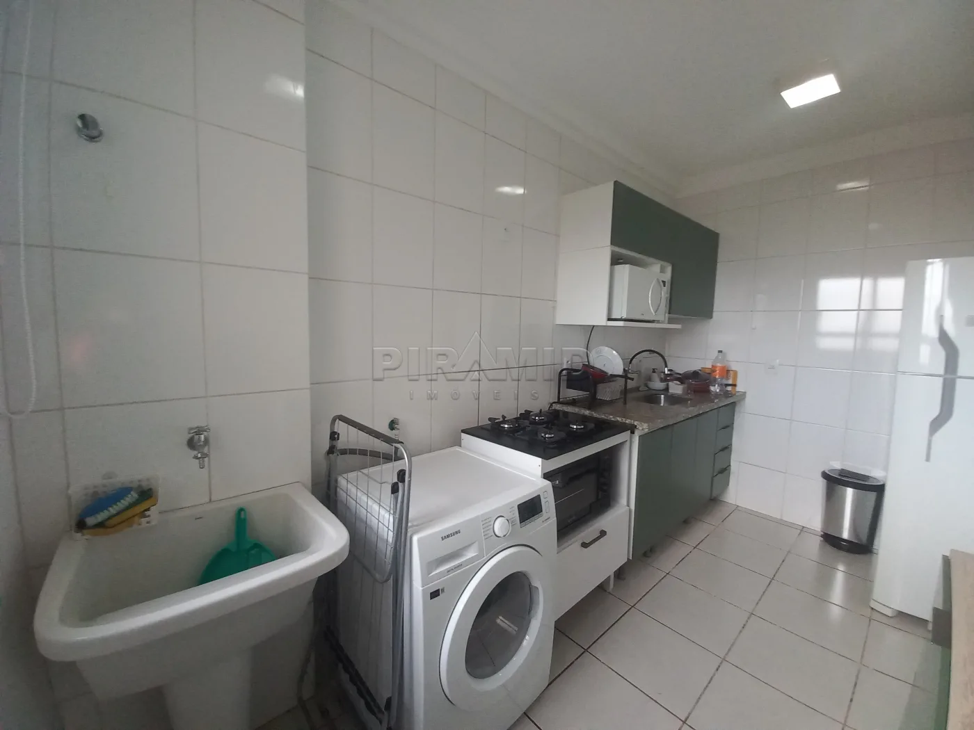 Alugar Apartamento / Padr&atilde;o em Ribeir&atilde;o Preto R$ 2.300,00 - Foto 6