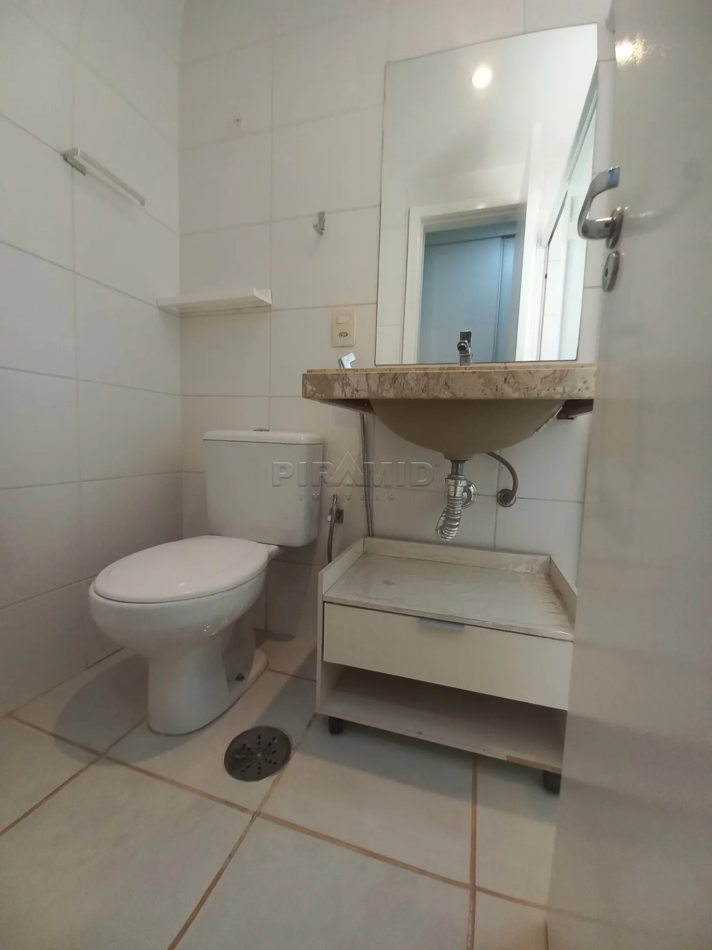 Alugar Apartamento / Padr&atilde;o em Ribeir&atilde;o Preto R$ 2.300,00 - Foto 12