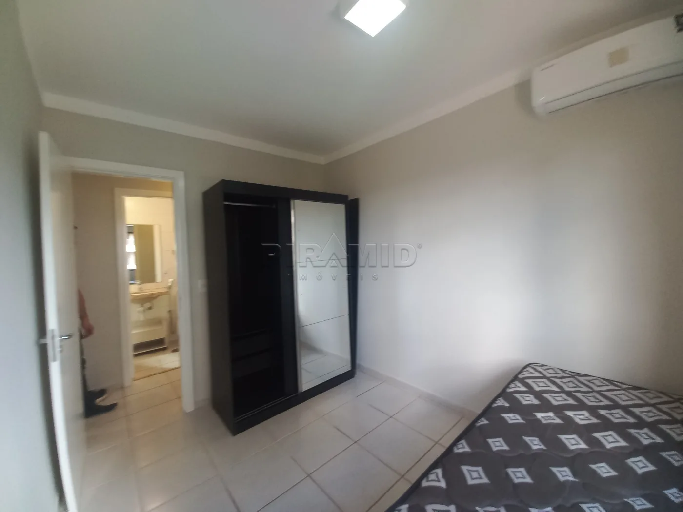 Alugar Apartamento / Padr&atilde;o em Ribeir&atilde;o Preto R$ 2.300,00 - Foto 14