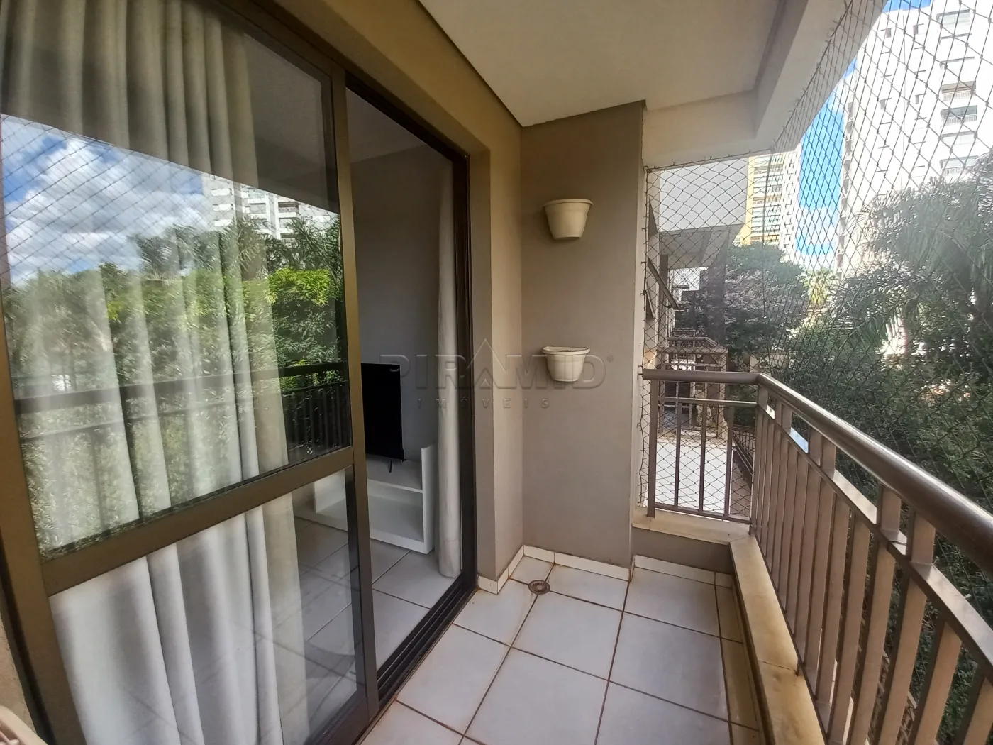 Alugar Apartamento / Padr&atilde;o em Ribeir&atilde;o Preto R$ 2.300,00 - Foto 22
