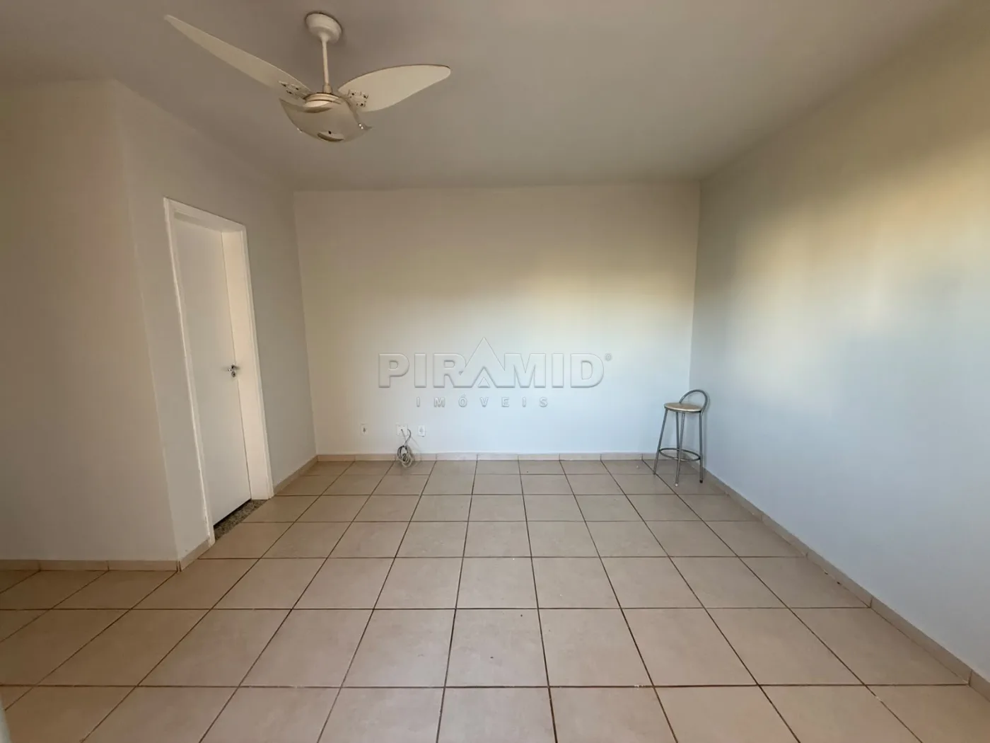 Alugar Apartamento / Cobertura em Ribeir&atilde;o Preto R$ 1.650,00 - Foto 15