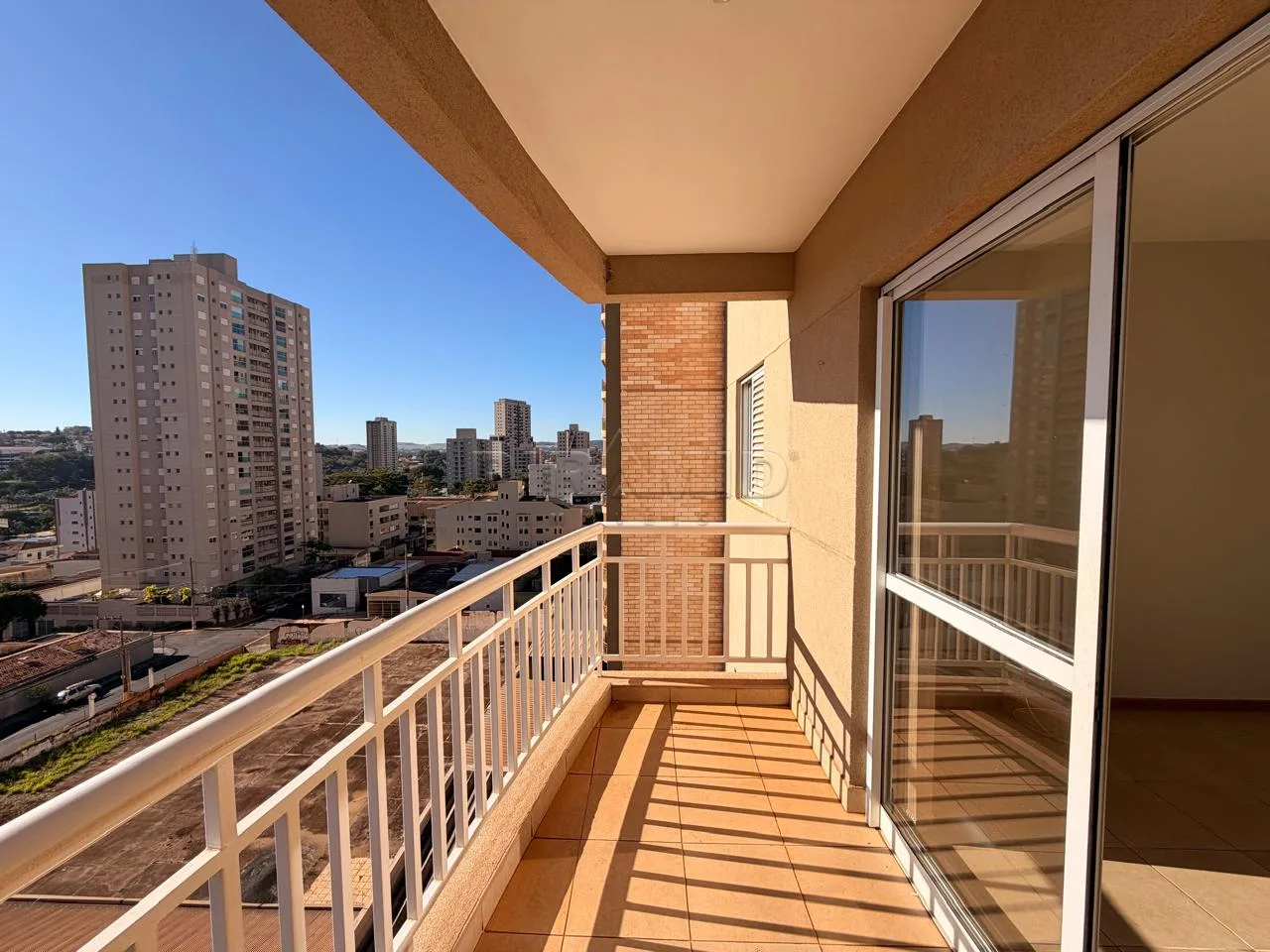 Alugar Apartamento / Padr&atilde;o em Ribeir&atilde;o Preto R$ 3.200,00 - Foto 4