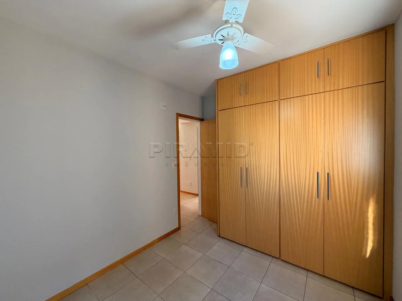 Alugar Apartamento / Padr&atilde;o em Ribeir&atilde;o Preto R$ 3.200,00 - Foto 28