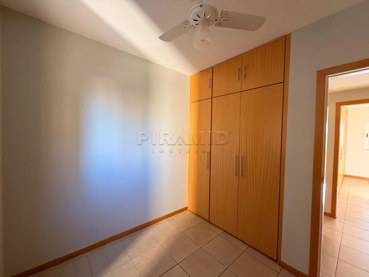 Alugar Apartamento / Padr&atilde;o em Ribeir&atilde;o Preto R$ 3.200,00 - Foto 30