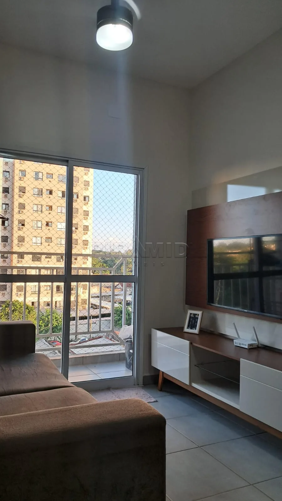 Comprar Apartamento / Padr&atilde;o em Ribeir&atilde;o Preto R$ 255.000,00 - Foto 2