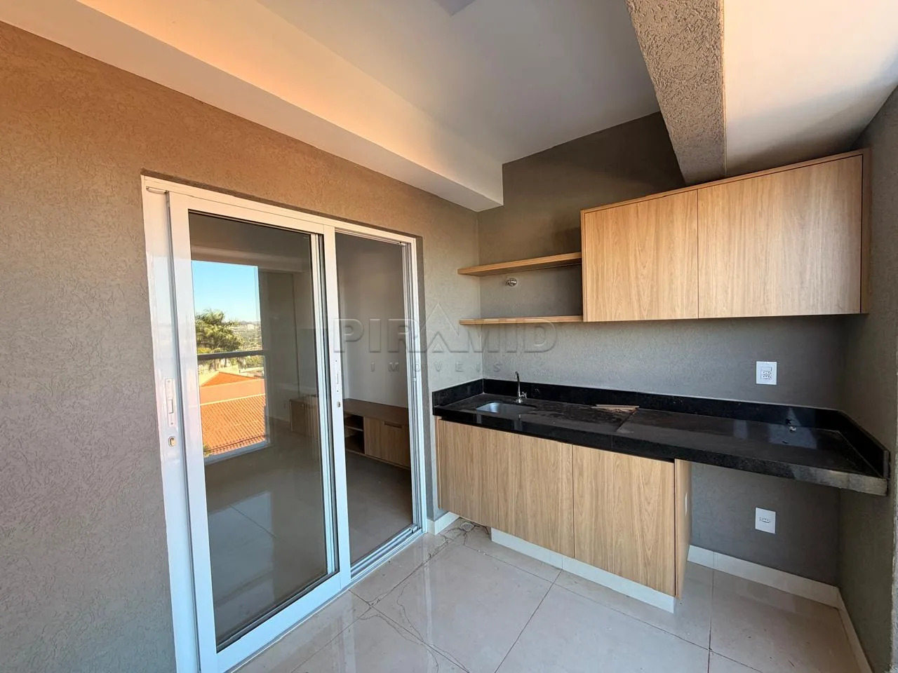 Alugar Apartamento / Padr&atilde;o em Ribeir&atilde;o Preto R$ 3.500,00 - Foto 4