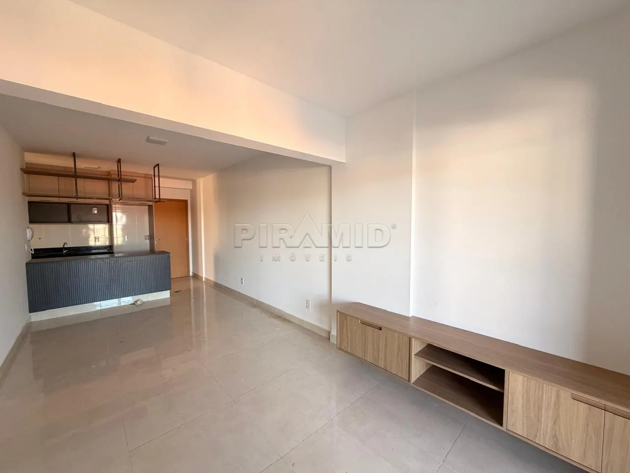 Alugar Apartamento / Padr&atilde;o em Ribeir&atilde;o Preto R$ 3.500,00 - Foto 5