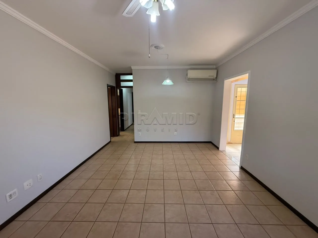 Alugar Casa / Condom&iacute;nio em Ribeir&atilde;o Preto R$ 4.500,00 - Foto 1
