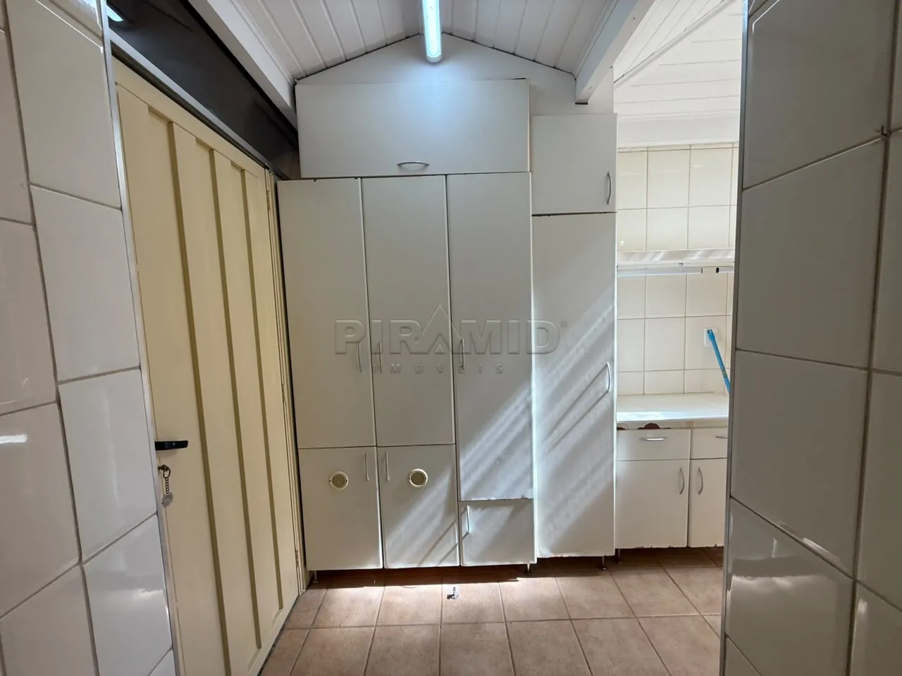 Alugar Casa / Condom&iacute;nio em Ribeir&atilde;o Preto R$ 4.500,00 - Foto 12