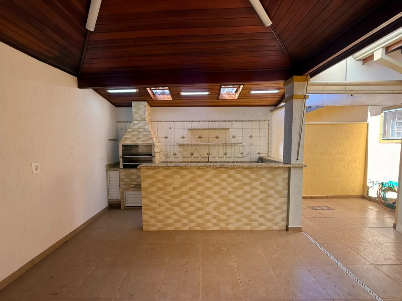 Alugar Casa / Condom&iacute;nio em Ribeir&atilde;o Preto R$ 4.500,00 - Foto 16