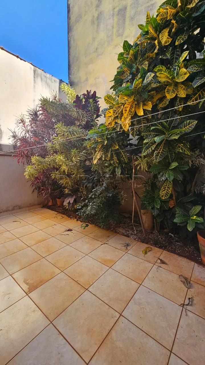 Alugar Casa / Padr&atilde;o em Ribeir&atilde;o Preto R$ 1.700,00 - Foto 7