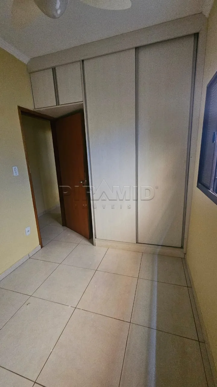 Alugar Casa / Padr&atilde;o em Ribeir&atilde;o Preto R$ 1.700,00 - Foto 8