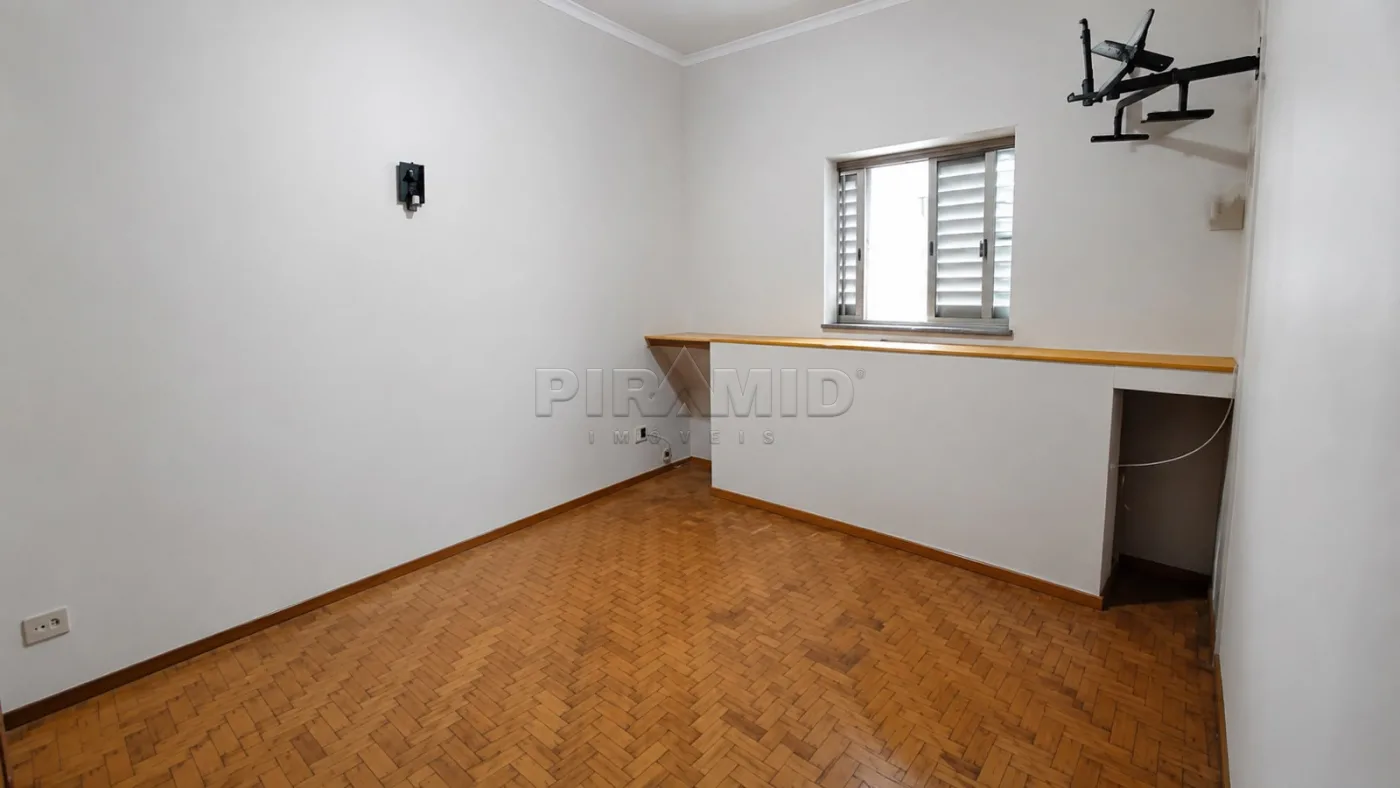 Alugar Casa / Padr&atilde;o em Ribeir&atilde;o Preto R$ 1.600,00 - Foto 2