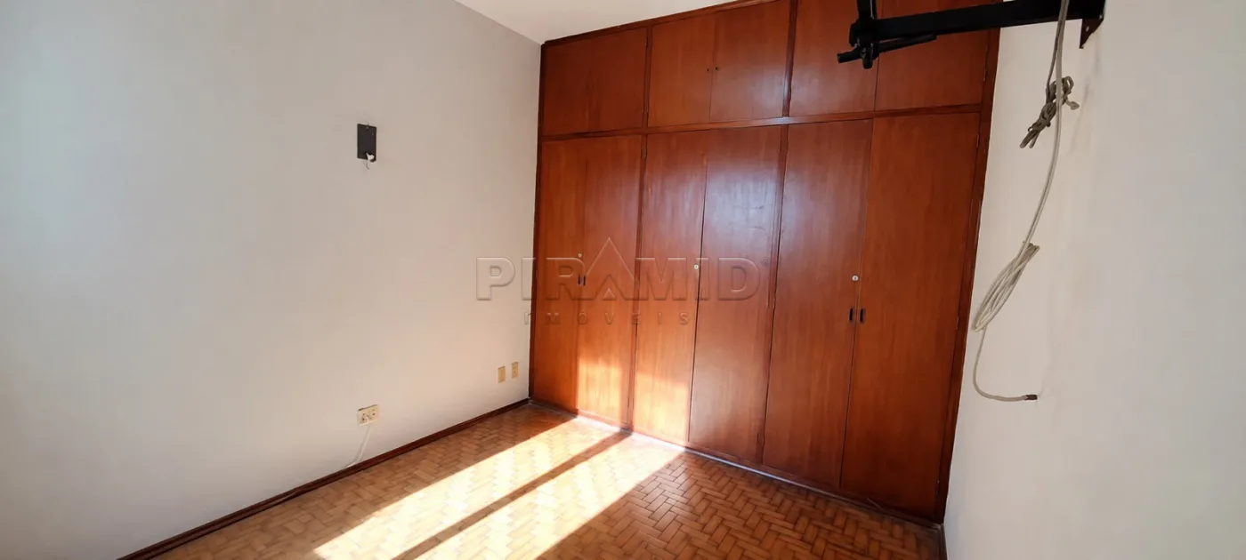 Alugar Casa / Padr&atilde;o em Ribeir&atilde;o Preto R$ 1.600,00 - Foto 5