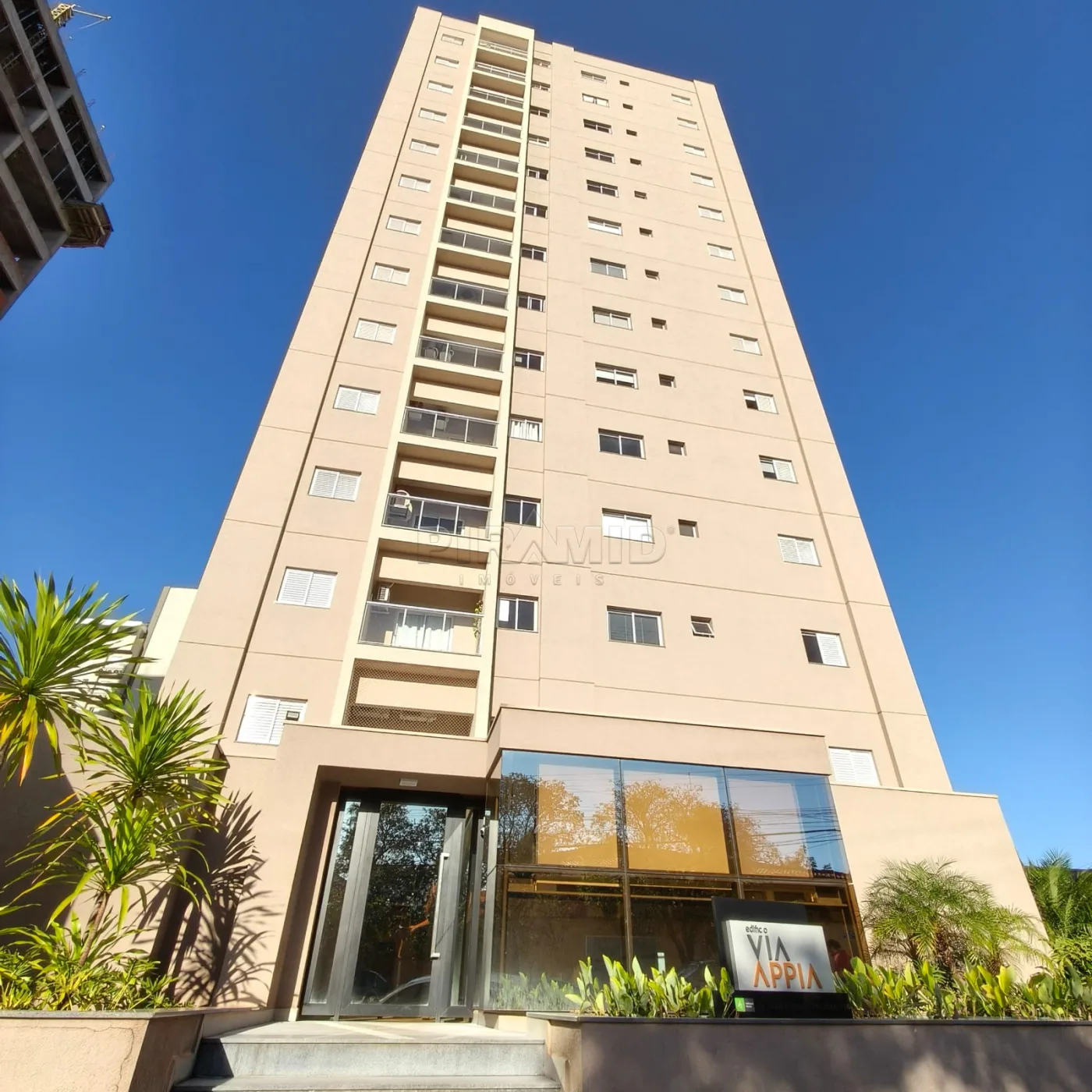 Alugar Apartamento / Kitchnet em Ribeir&atilde;o Preto R$ 2.500,00 - Foto 1