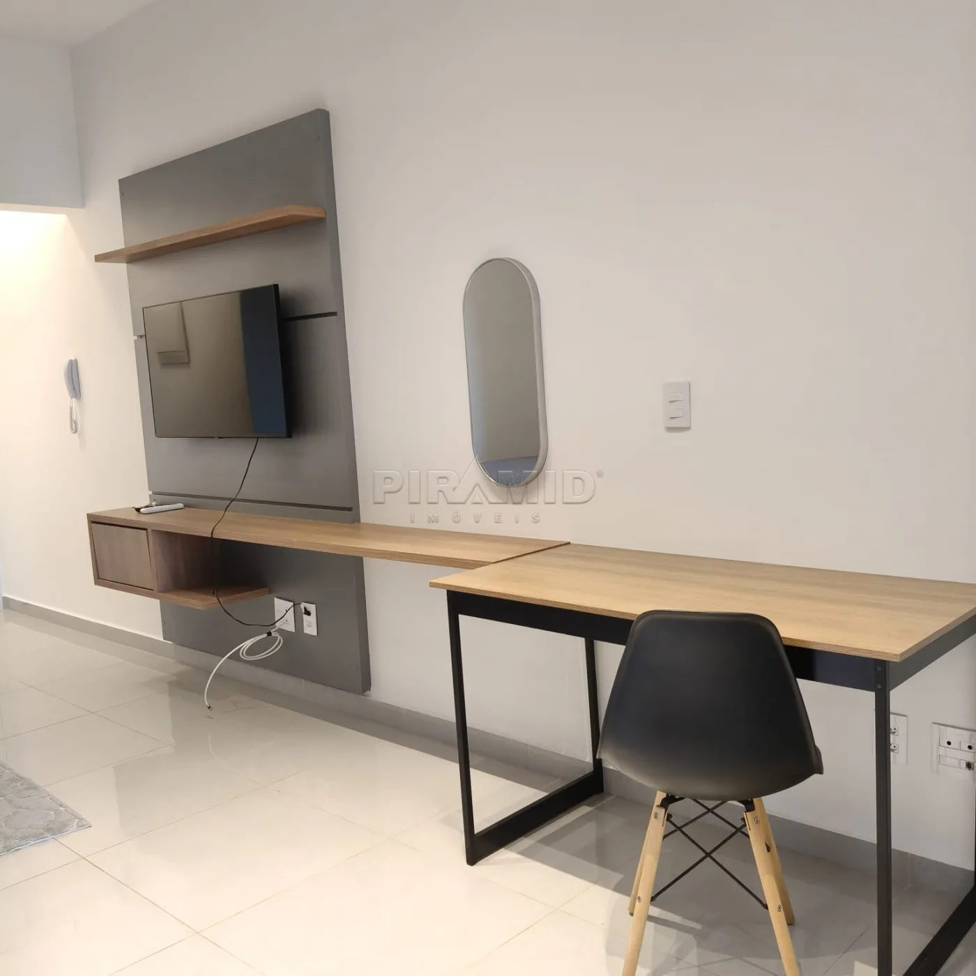 Alugar Apartamento / Kitchnet em Ribeir&atilde;o Preto R$ 2.500,00 - Foto 4