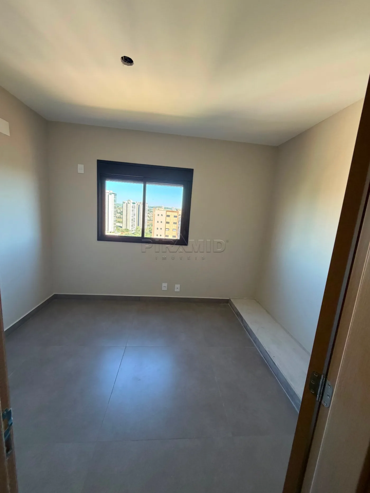 Comprar Apartamento / Padr&atilde;o em Ribeir&atilde;o Preto R$ 1.430.000,00 - Foto 3