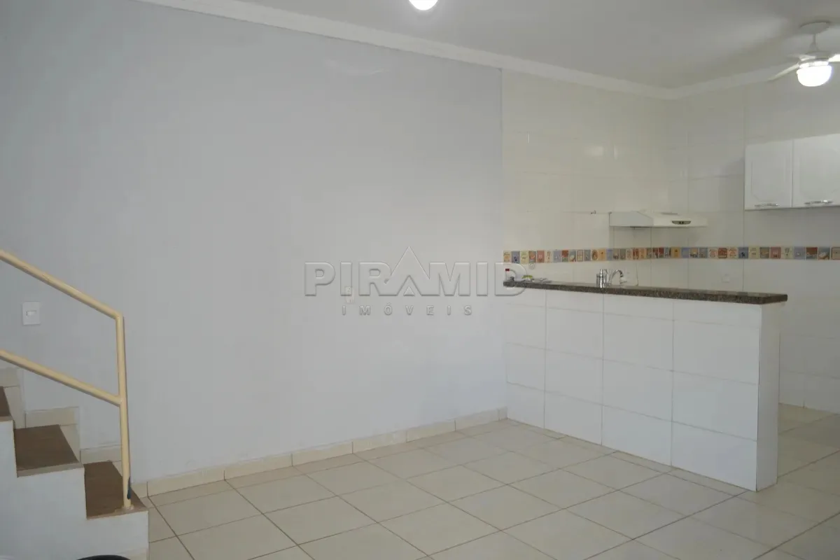 Alugar Casa / Padr&atilde;o em Ribeir&atilde;o Preto R$ 2.300,00 - Foto 3