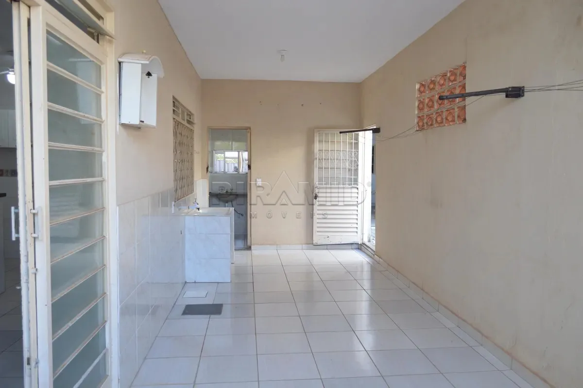Alugar Casa / Padr&atilde;o em Ribeir&atilde;o Preto R$ 2.300,00 - Foto 19
