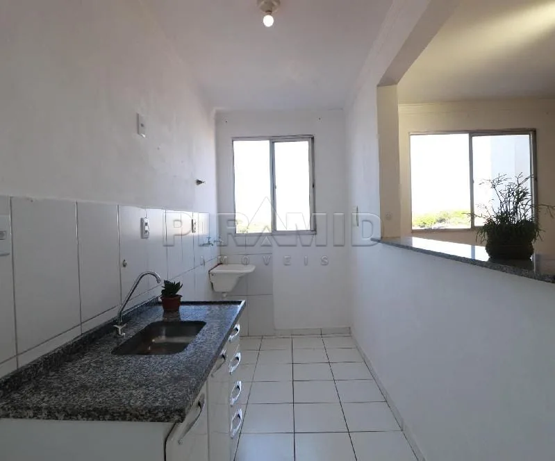 Alugar Apartamento / Padr&atilde;o em Ribeir&atilde;o Preto R$ 1.100,00 - Foto 4