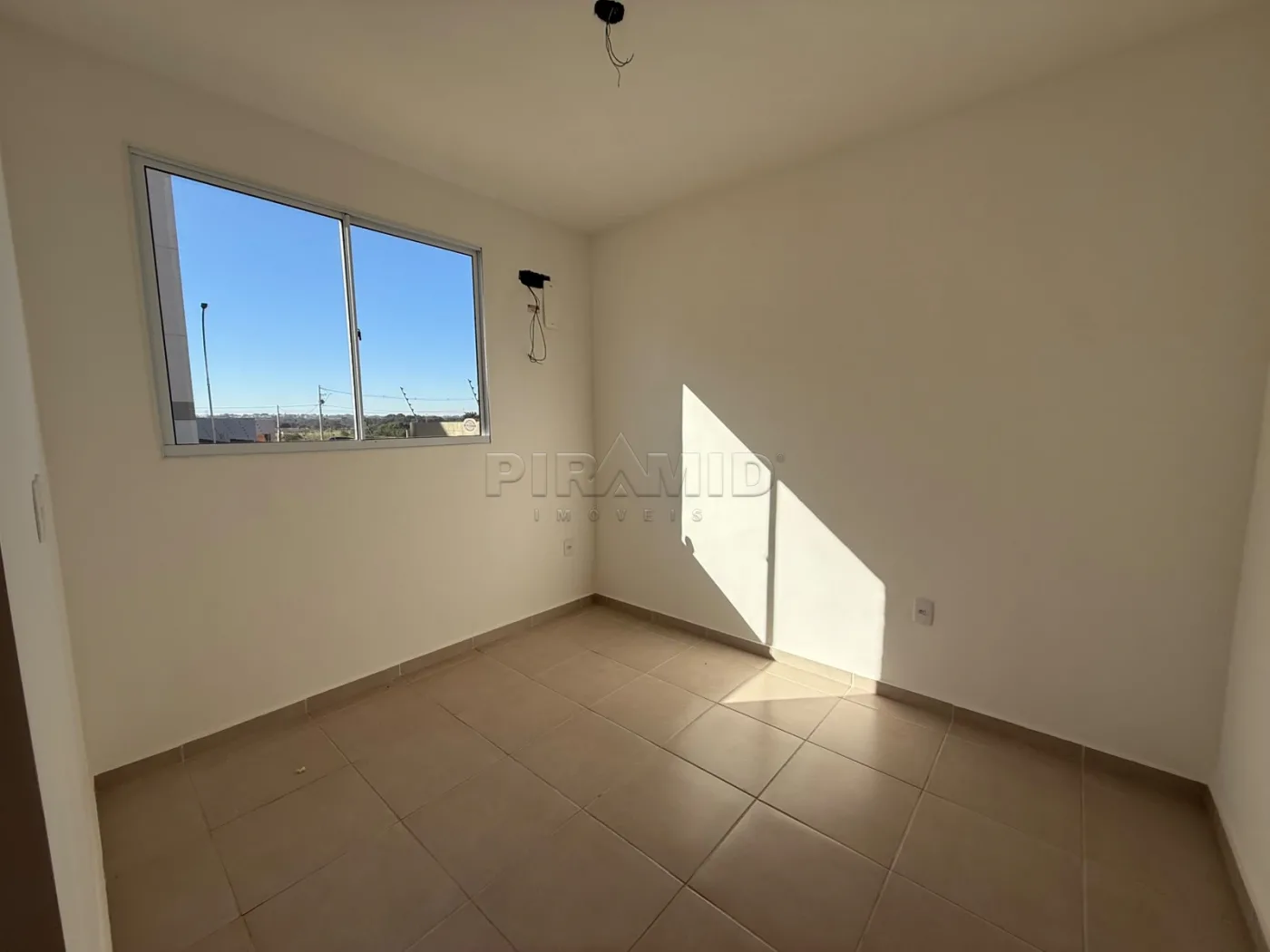 Alugar Apartamento / Padr&atilde;o em Ribeir&atilde;o Preto R$ 1.000,00 - Foto 8