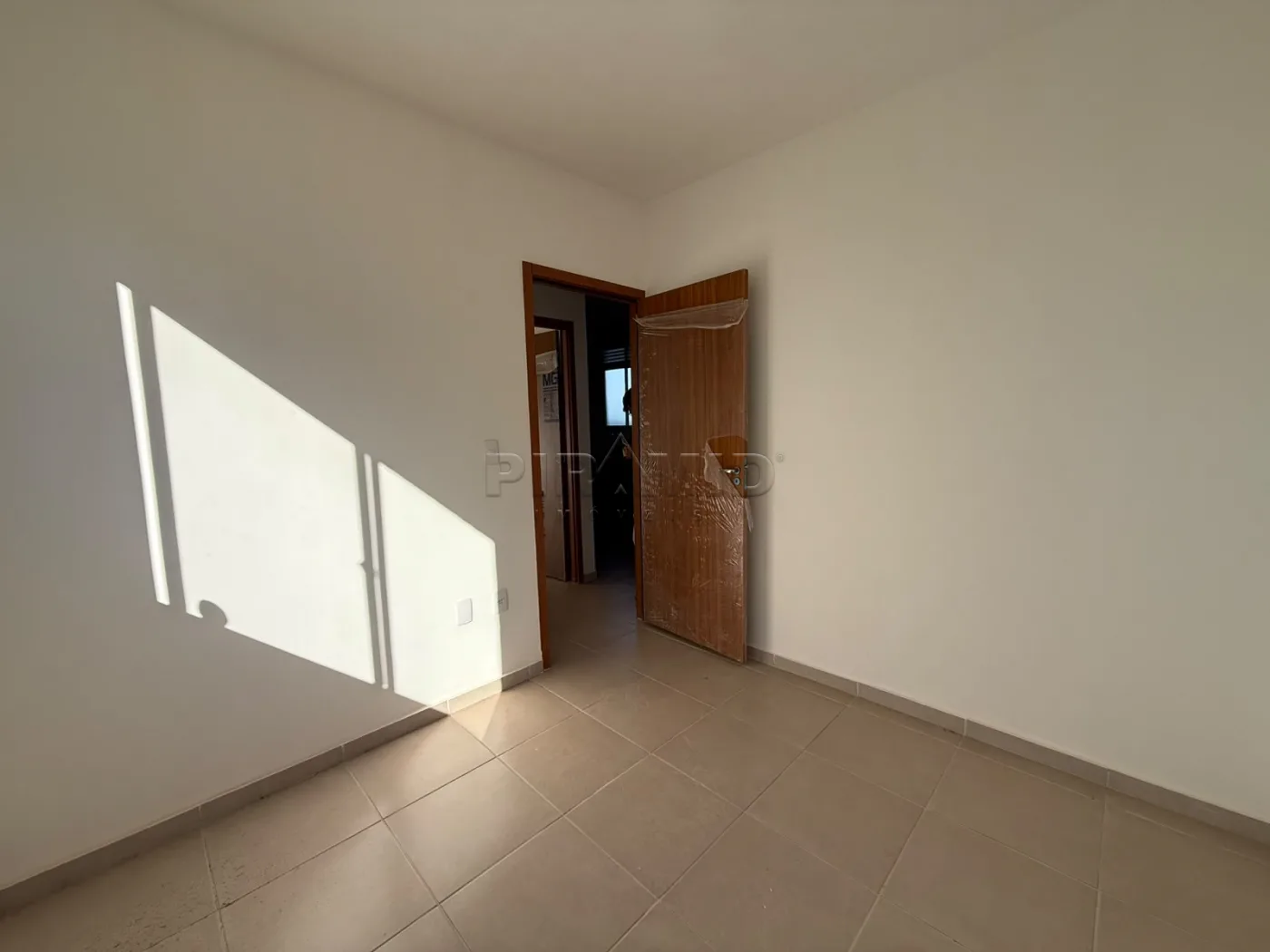 Alugar Apartamento / Padr&atilde;o em Ribeir&atilde;o Preto R$ 1.000,00 - Foto 10