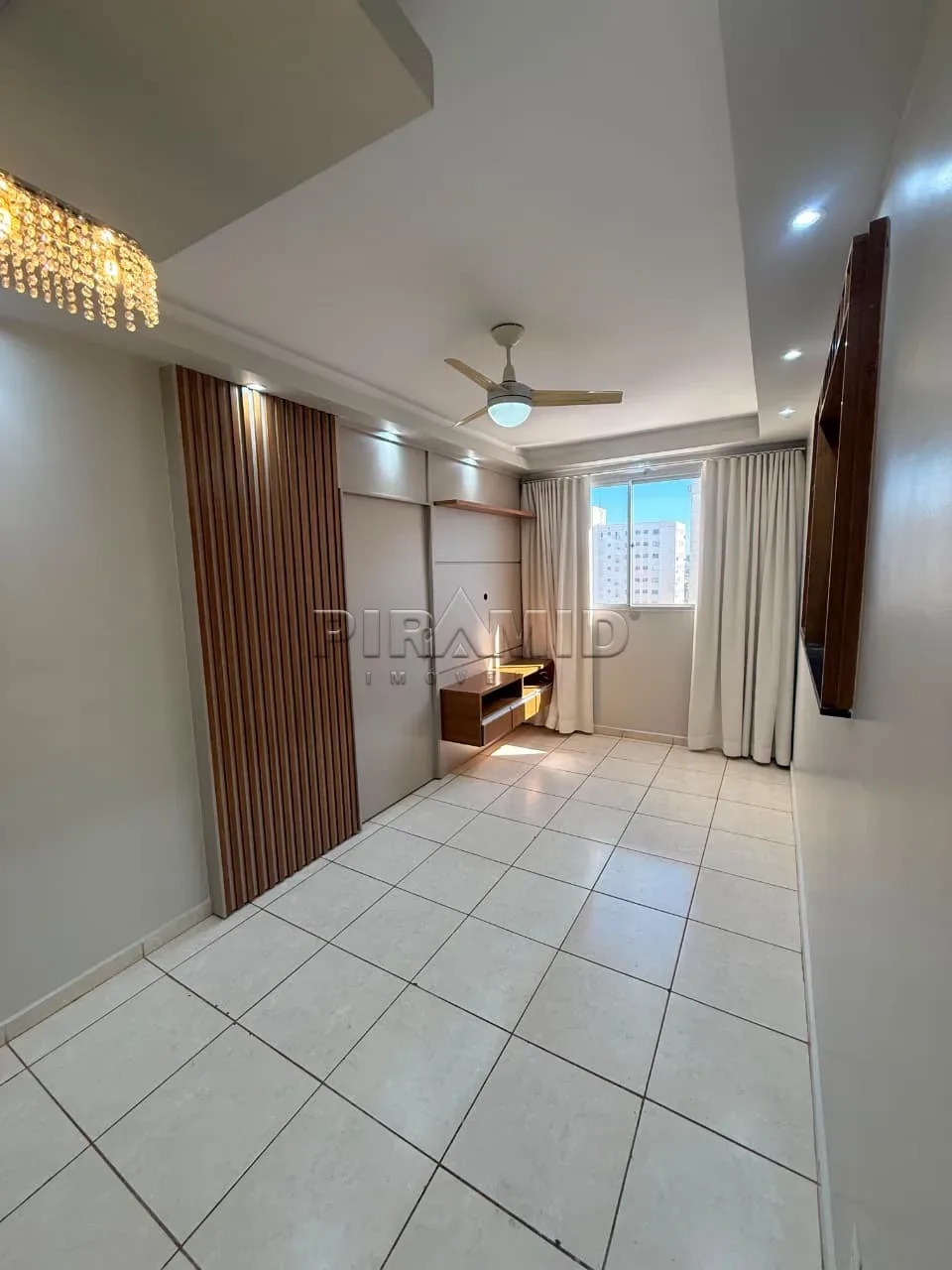 Alugar Apartamento / Padr&atilde;o em Ribeir&atilde;o Preto R$ 2.000,00 - Foto 1