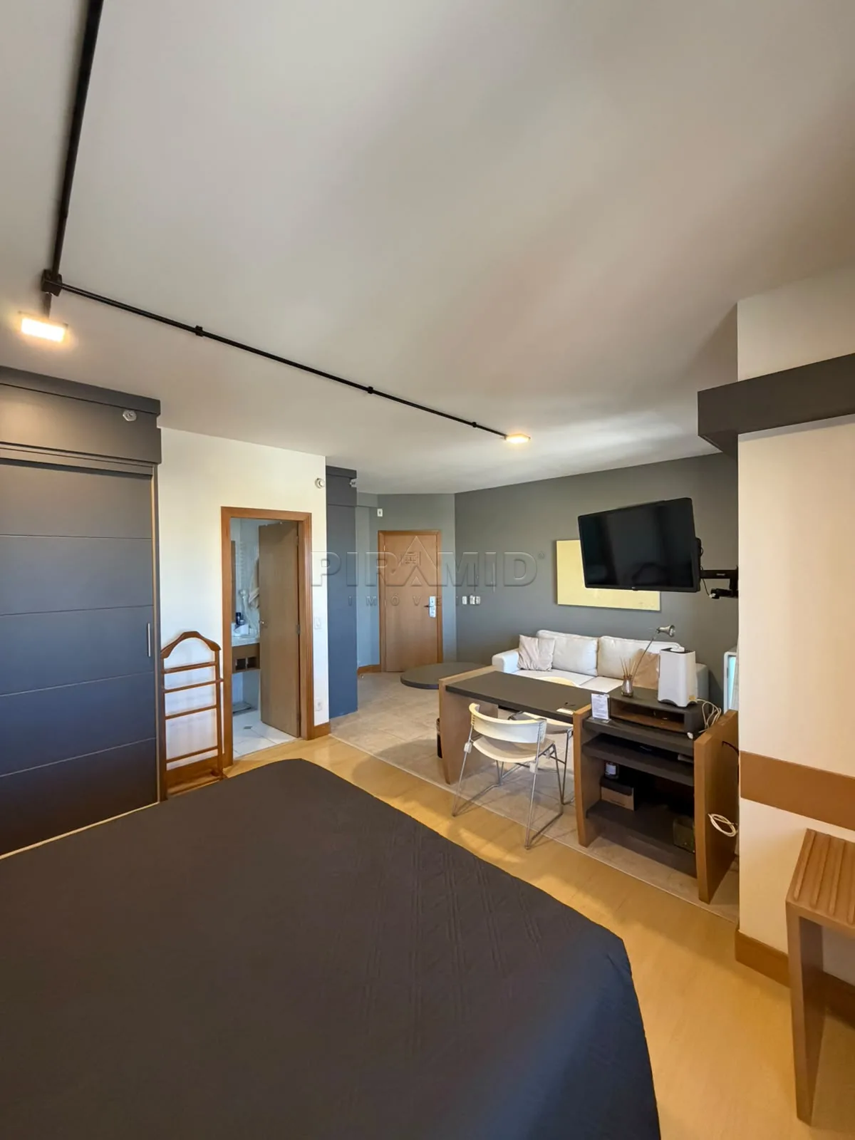 Comprar Apartamento / Flat em Ribeir&atilde;o Preto R$ 320.000,00 - Foto 4