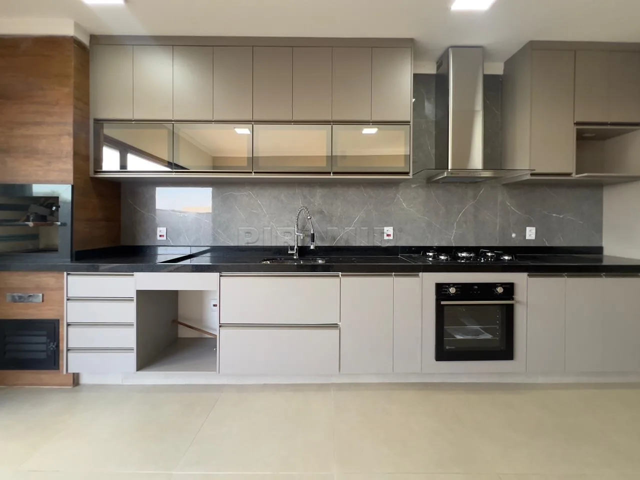 Comprar Casa / Condom&iacute;nio em Ribeir&atilde;o Preto R$ 1.650.000,00 - Foto 2