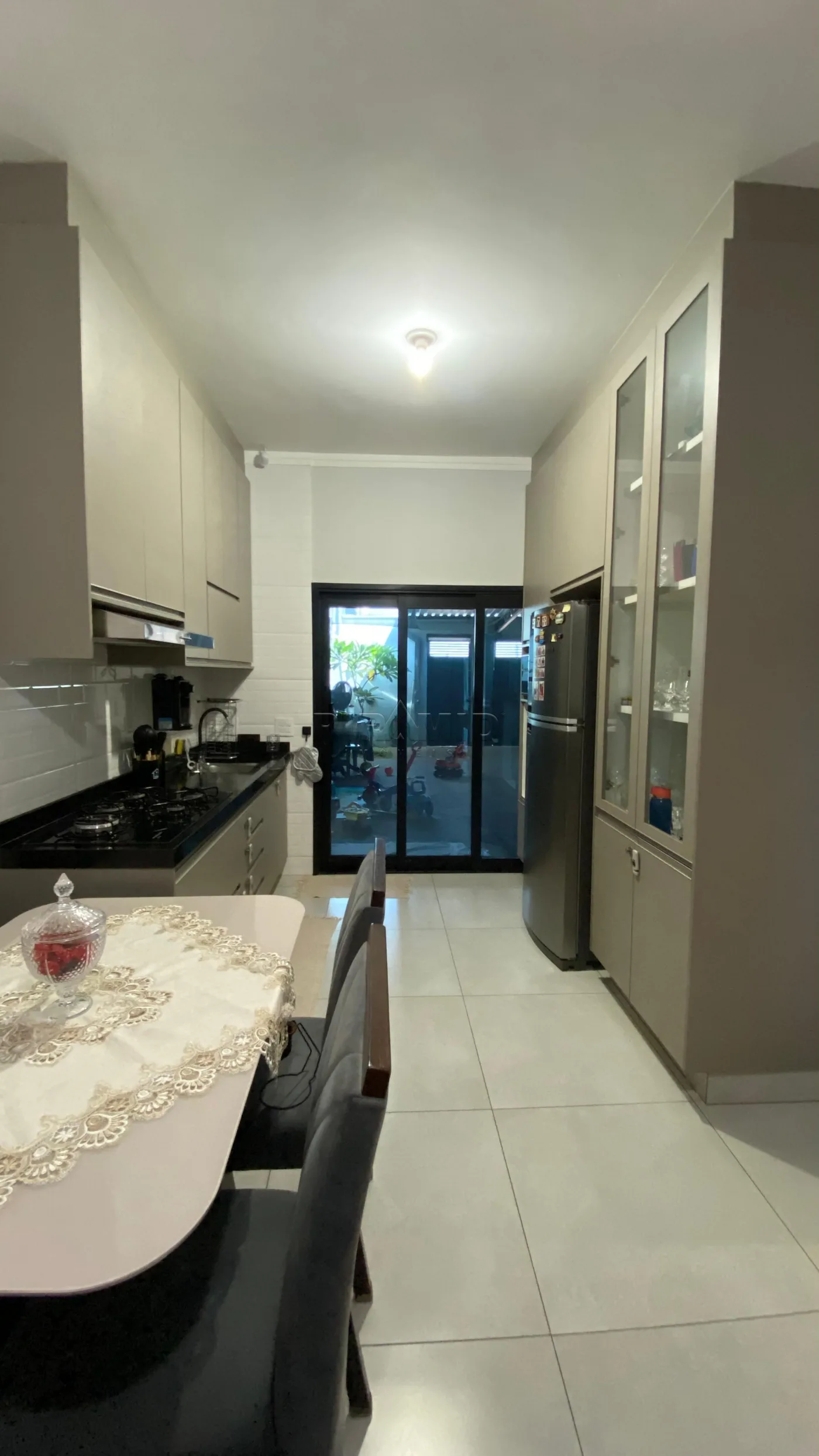 Comprar Casa / Padr&atilde;o em Ribeir&atilde;o Preto R$ 390.000,00 - Foto 3