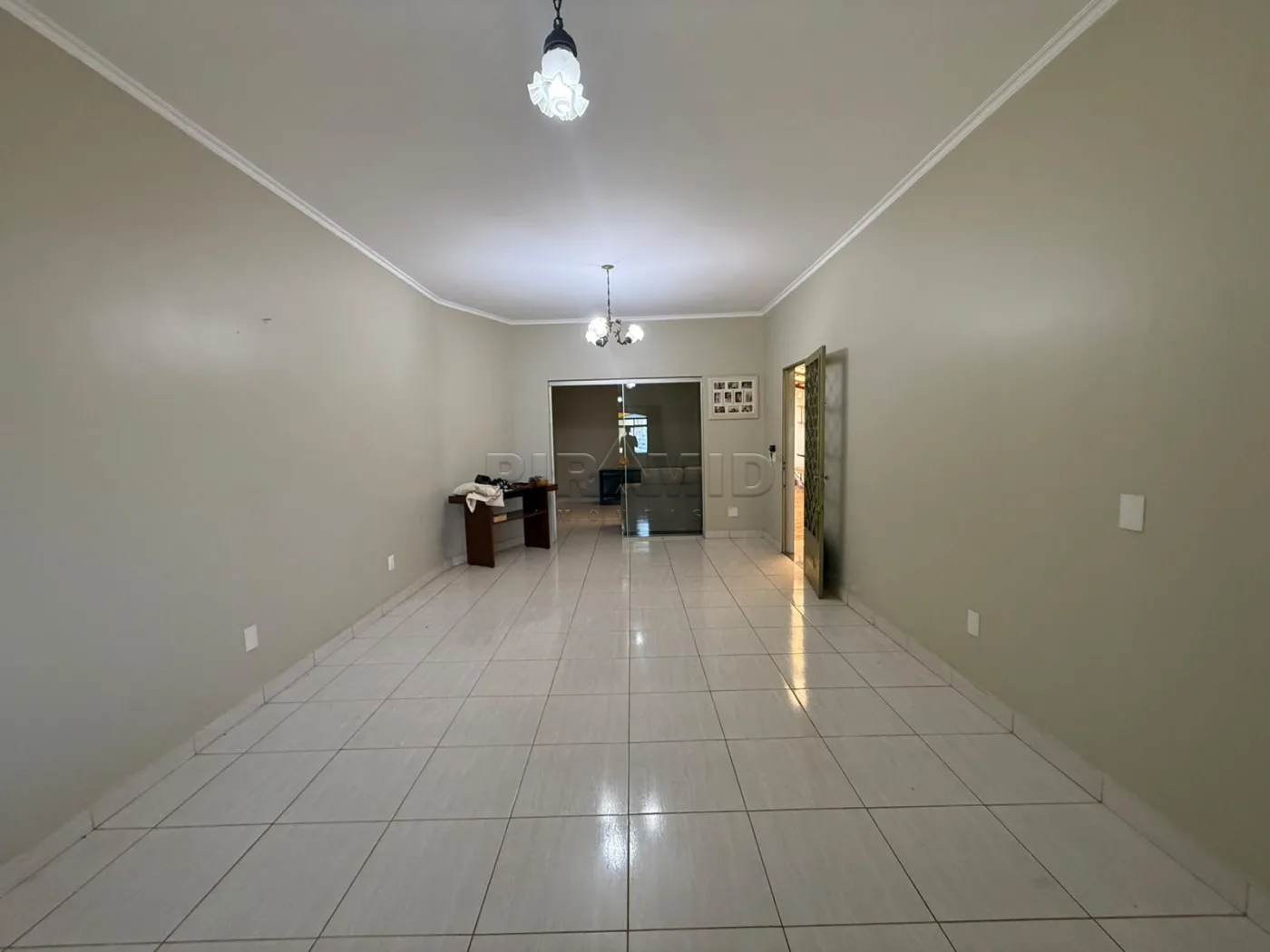 Alugar Casa / Padr&atilde;o em Ribeir&atilde;o Preto R$ 3.800,00 - Foto 6
