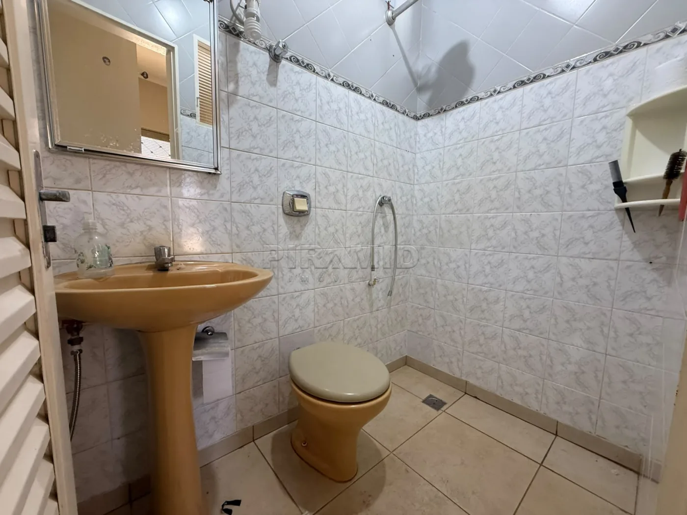 Alugar Casa / Padr&atilde;o em Ribeir&atilde;o Preto R$ 3.800,00 - Foto 12