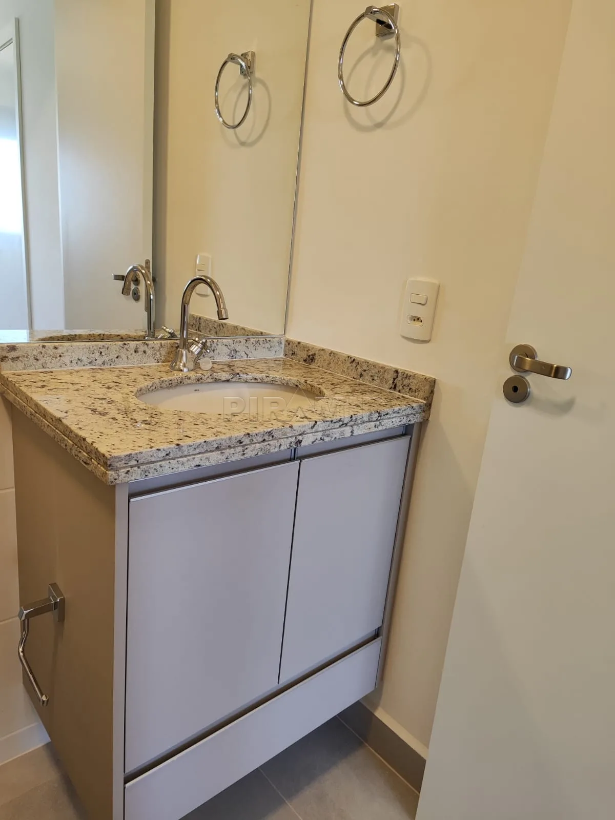 Alugar Apartamento / Padr&atilde;o em Ribeir&atilde;o Preto R$ 2.700,00 - Foto 15