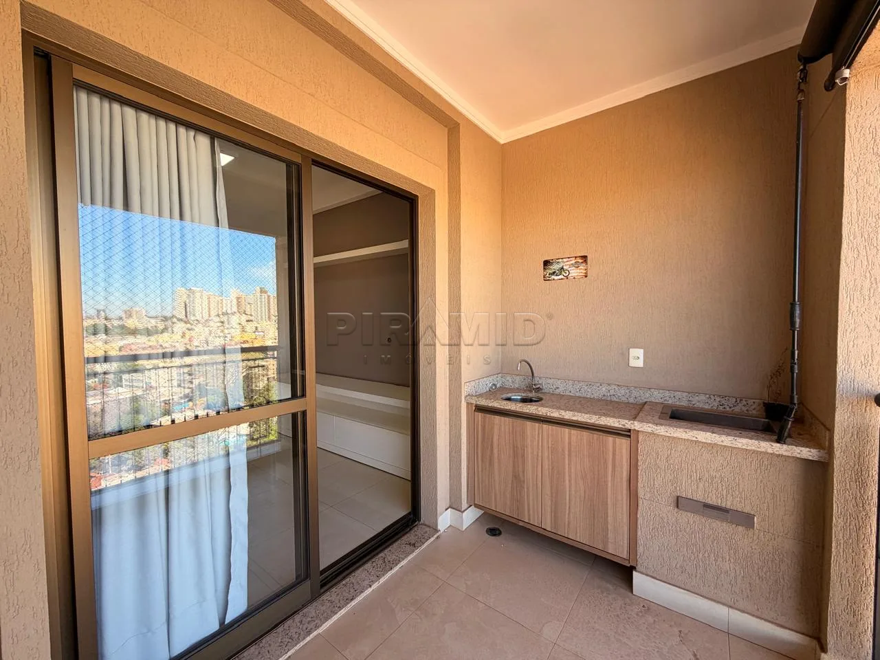 Alugar Apartamento / Padr&atilde;o em Ribeir&atilde;o Preto R$ 3.800,00 - Foto 6
