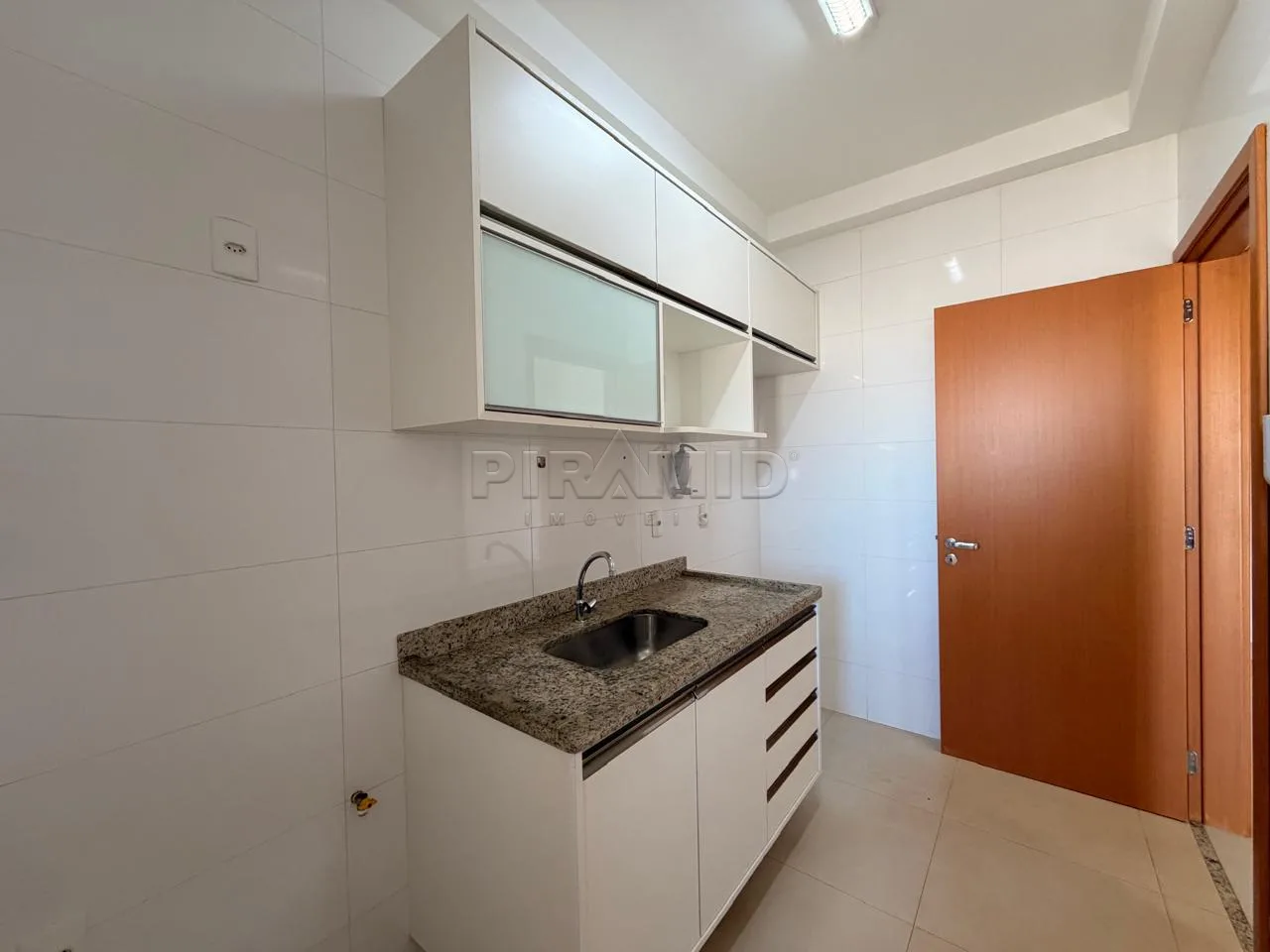 Alugar Apartamento / Padr&atilde;o em Ribeir&atilde;o Preto R$ 3.800,00 - Foto 10