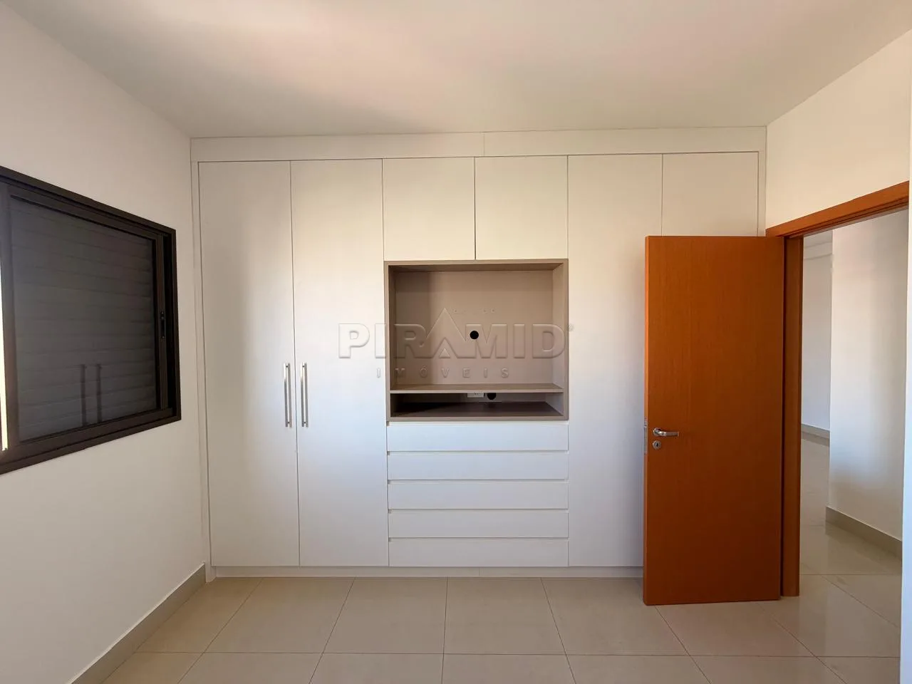 Alugar Apartamento / Padr&atilde;o em Ribeir&atilde;o Preto R$ 3.800,00 - Foto 20