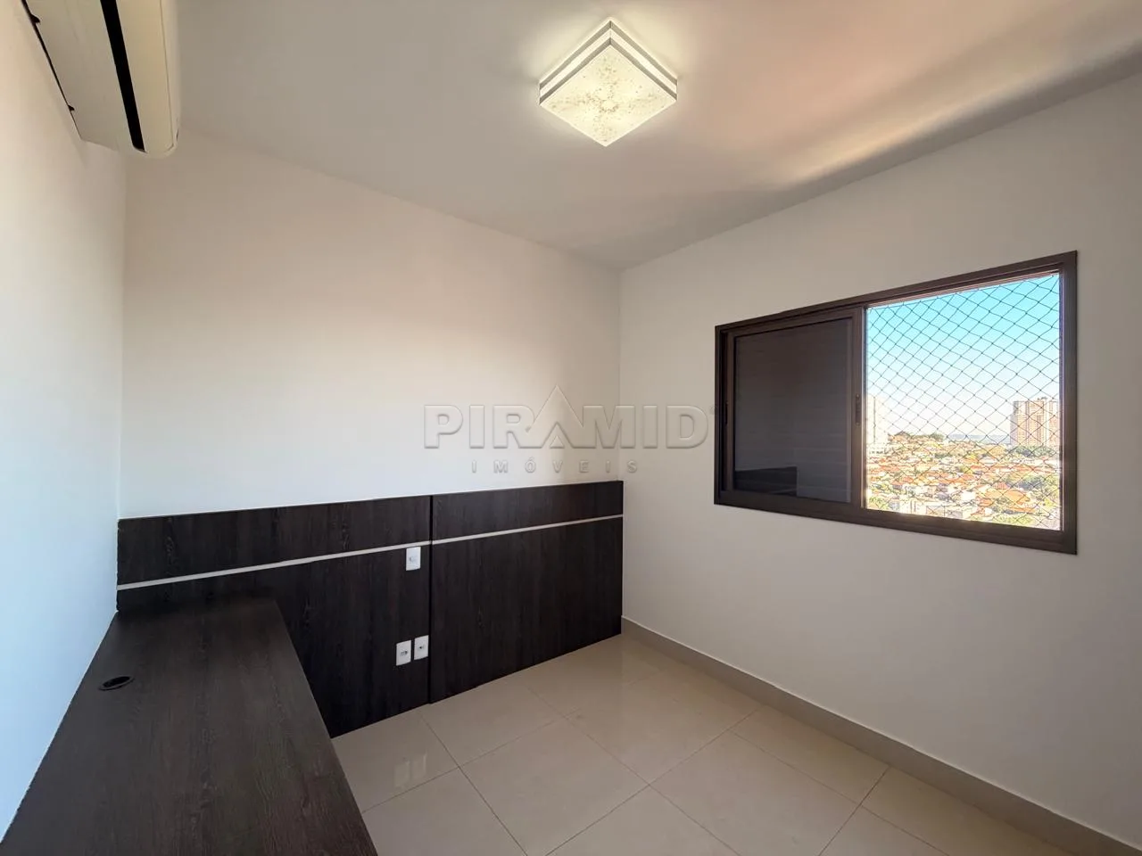 Alugar Apartamento / Padr&atilde;o em Ribeir&atilde;o Preto R$ 4.000,00 - Foto 15